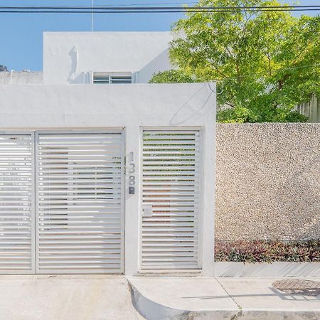 Acogedora Casa Con Hospedaje Para 2 Personas Chetumal Extérieur photo