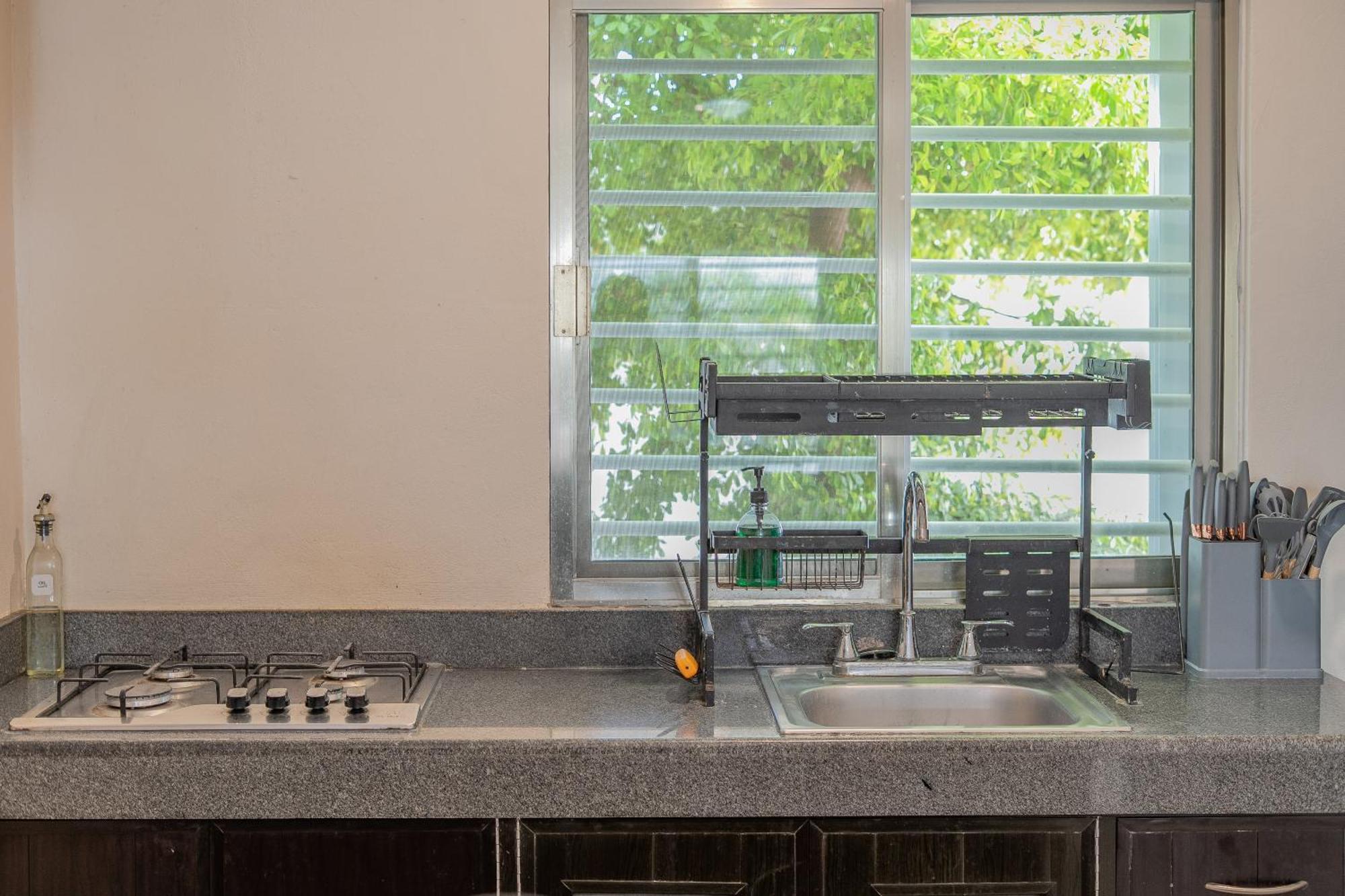 Acogedora Casa Con Hospedaje Para 2 Personas Chetumal Extérieur photo